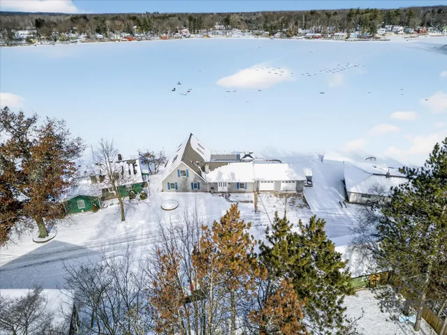 $445,000 | 411 South Rock Lake Drive, Vestaburg, MI 48891