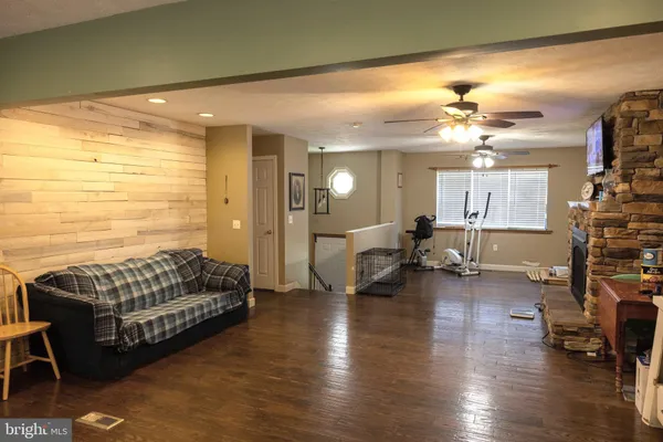 $274,900 | 107 Joseph Crossing, Eleanor, WV 25070