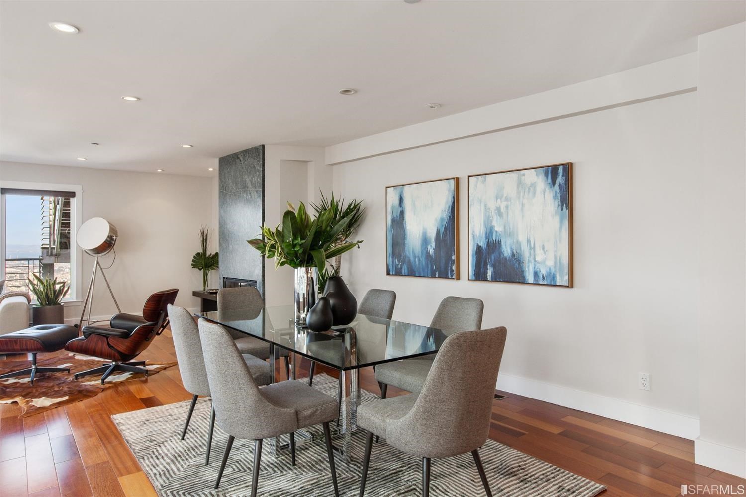 881 Corbett Avenue, Unit 3 San Francisco, CA 94131 - Photo 21 of 78 a dining room with furniture and window