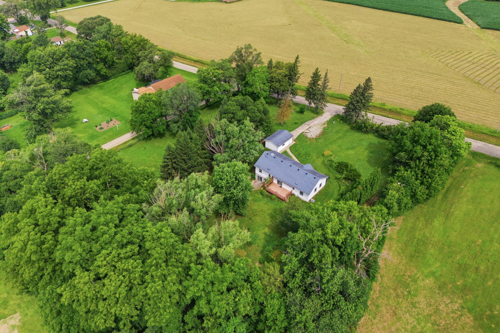 3045 Camp Creek Road Sherrard, IL 61281 - Photo 31 of 34