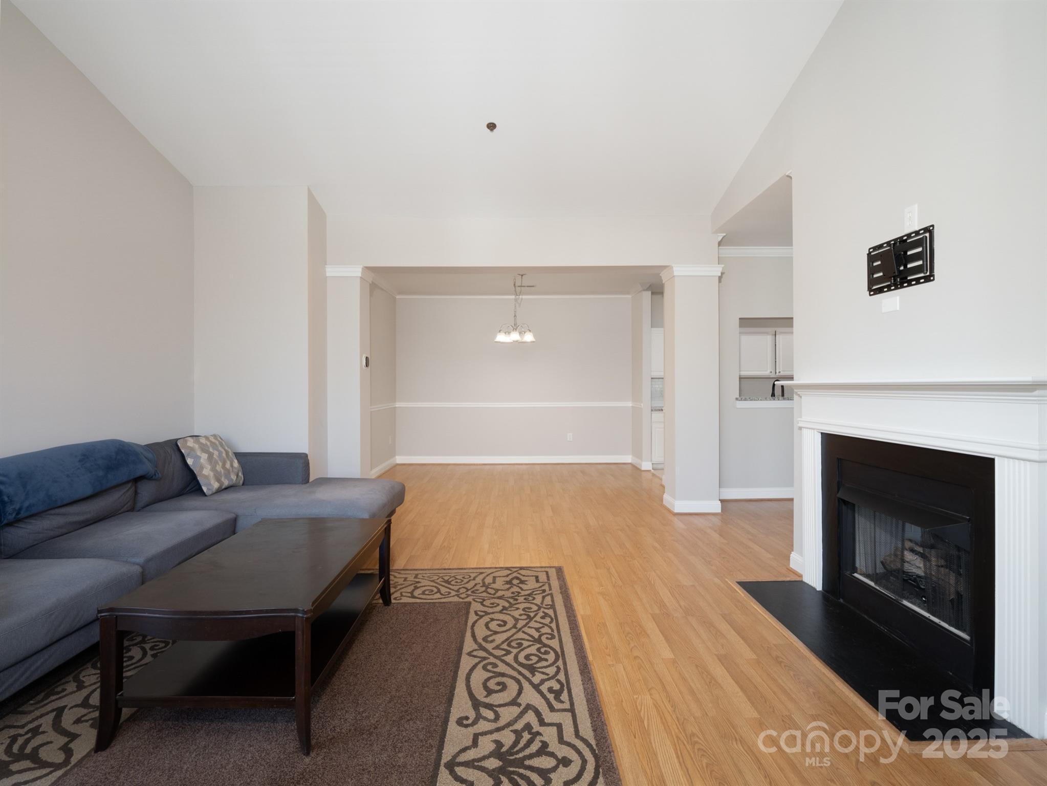 5617 Fairview Road, Unit 9 Charlotte, NC 28209 - Photo 8 of 26 Gallery Image 8