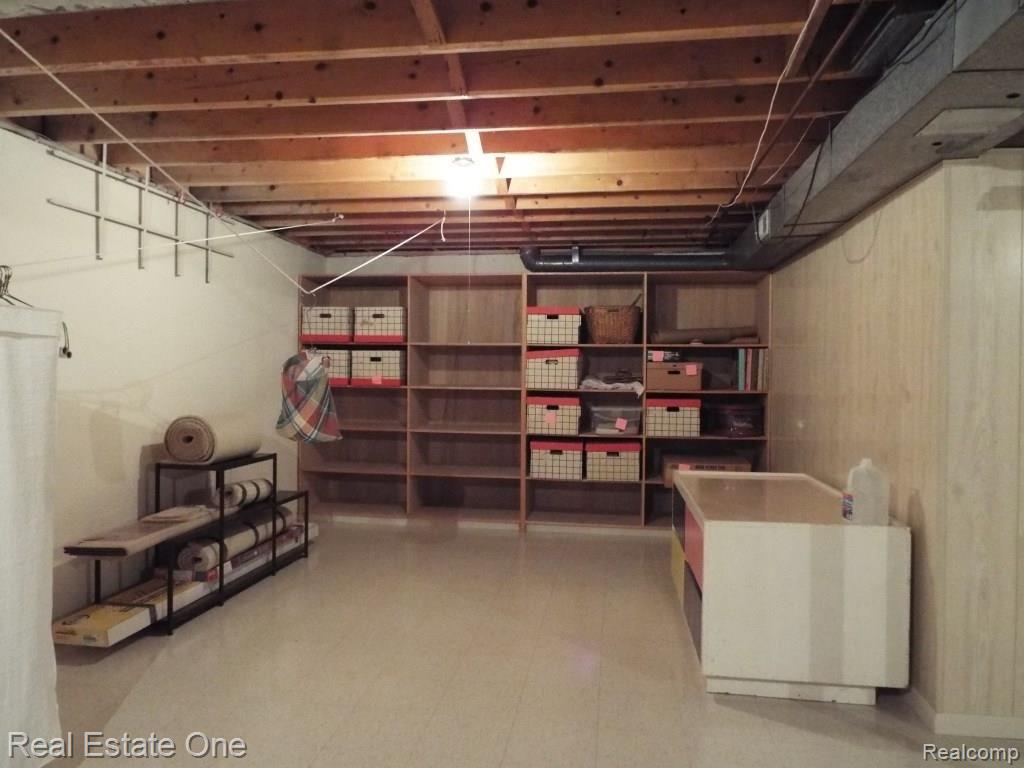 23089 Farmington Road Farmington, MI 48336 - Photo 35 of 38 basement 4.JPG