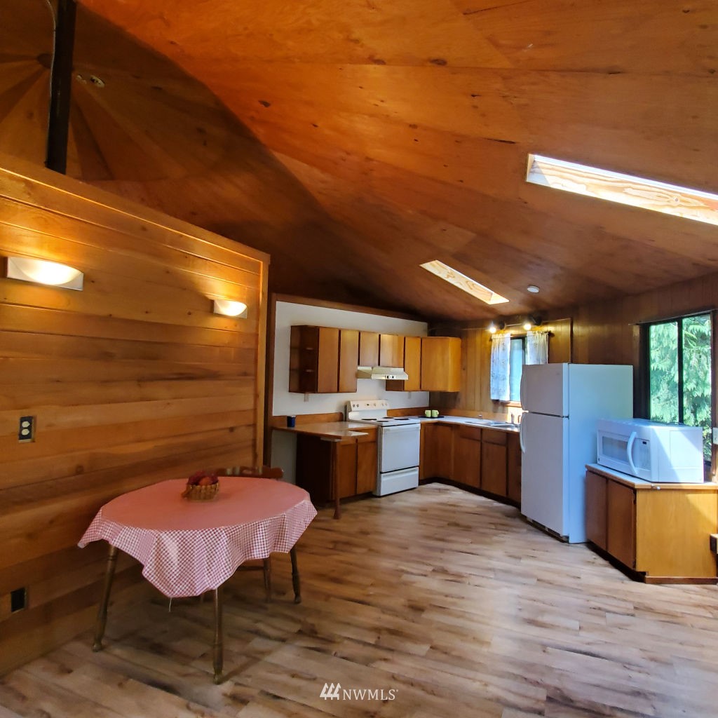 103 Liberty Road Shelton, WA 98584 - Photo 8 of 38 Gallery Image 8