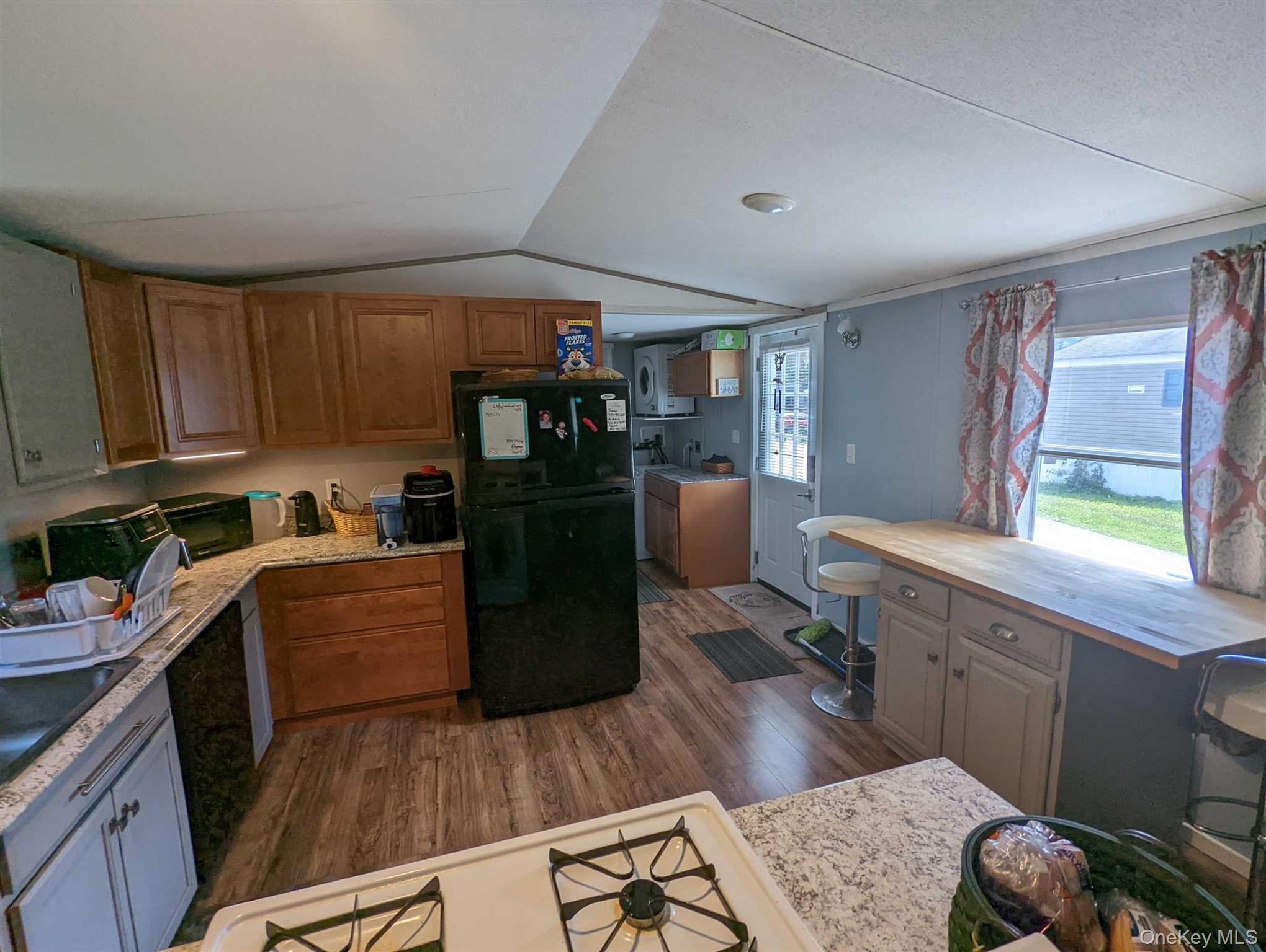 2898 Rte 9W New Windsor, NY 12553 - Photo 4 of 13
