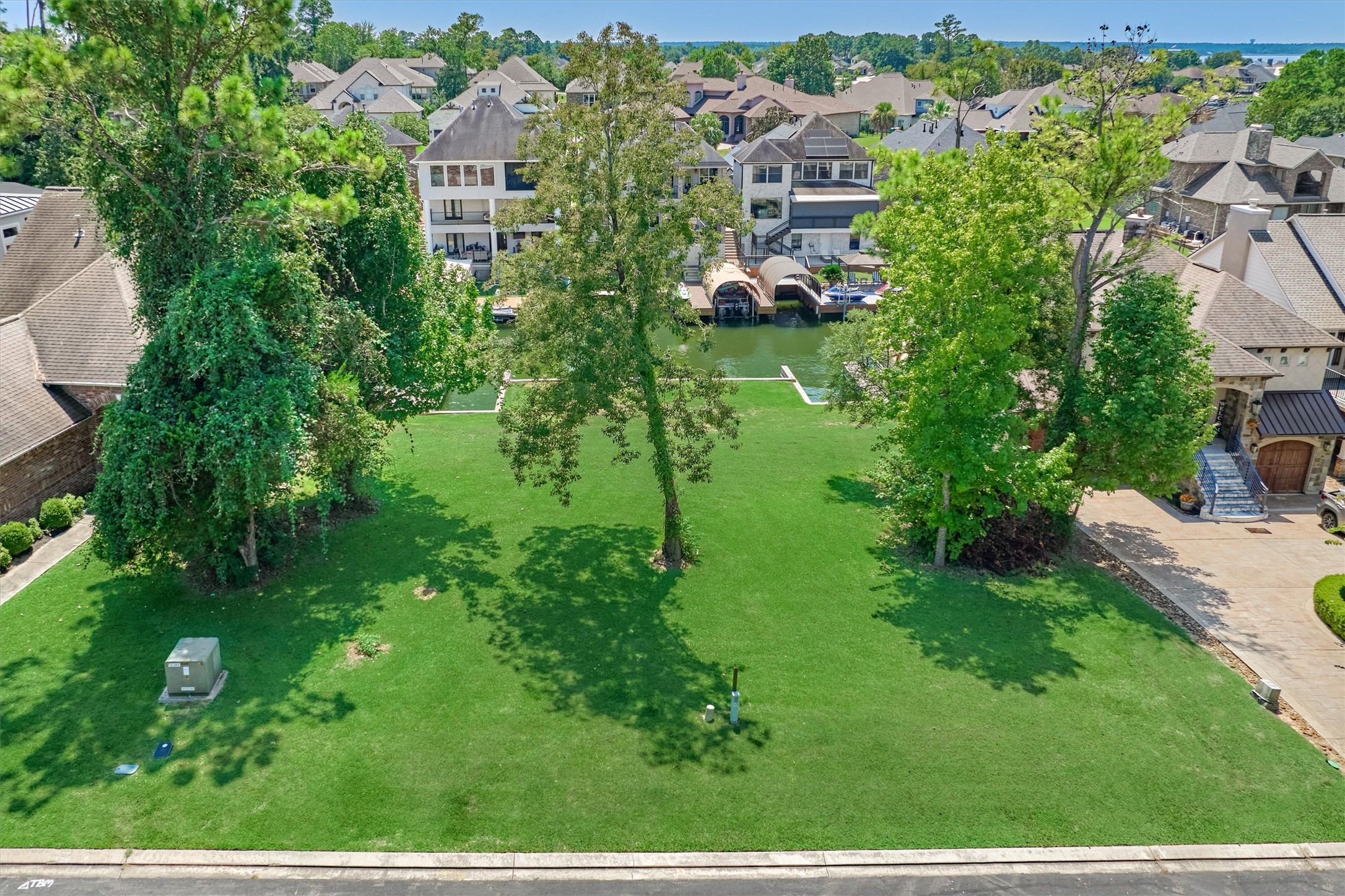 12346 Pebble View Drive Conroe, TX 77304 - Photo 11 of 21