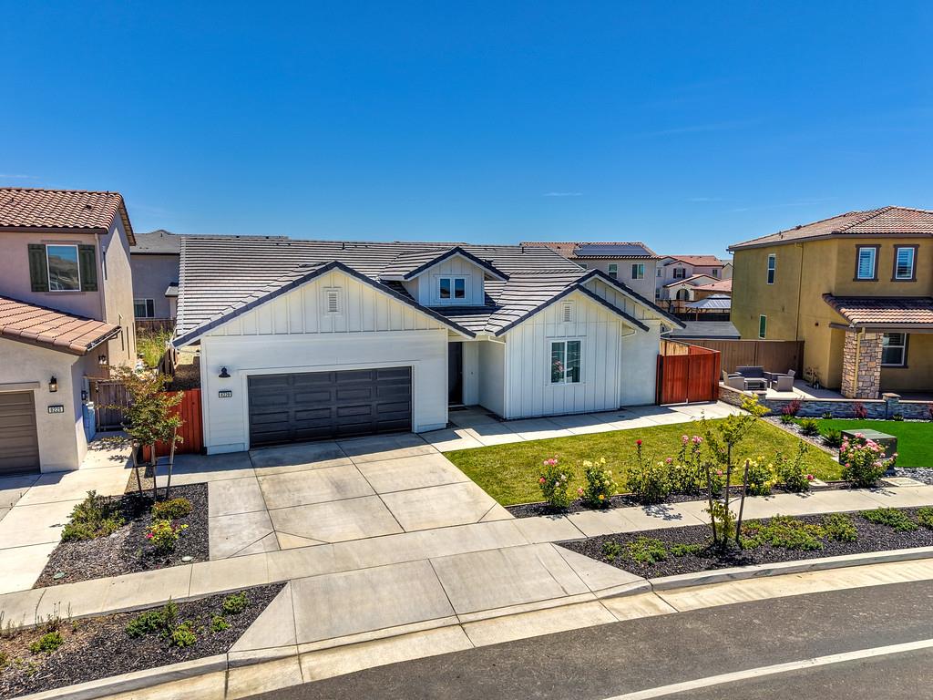 8229 Poppy Rdg Circle Elk Grove, CA 95757 - Photo 67 of 75