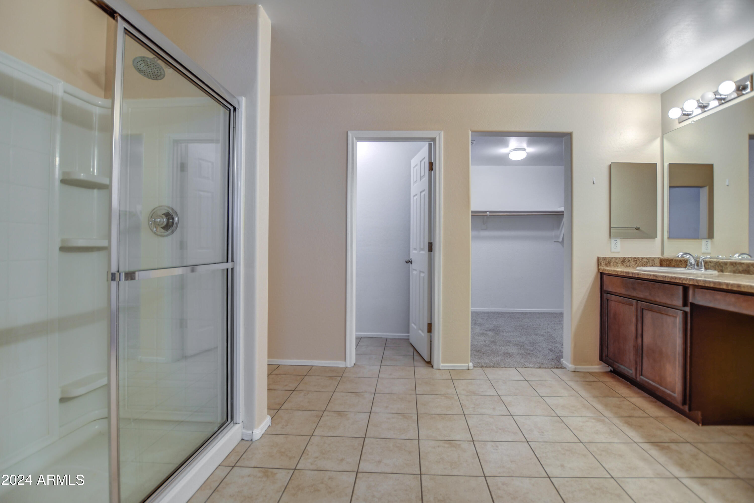 10432 West Payson Road Tolleson, AZ 85353 - Photo 45 of 53 Primary Bath 2