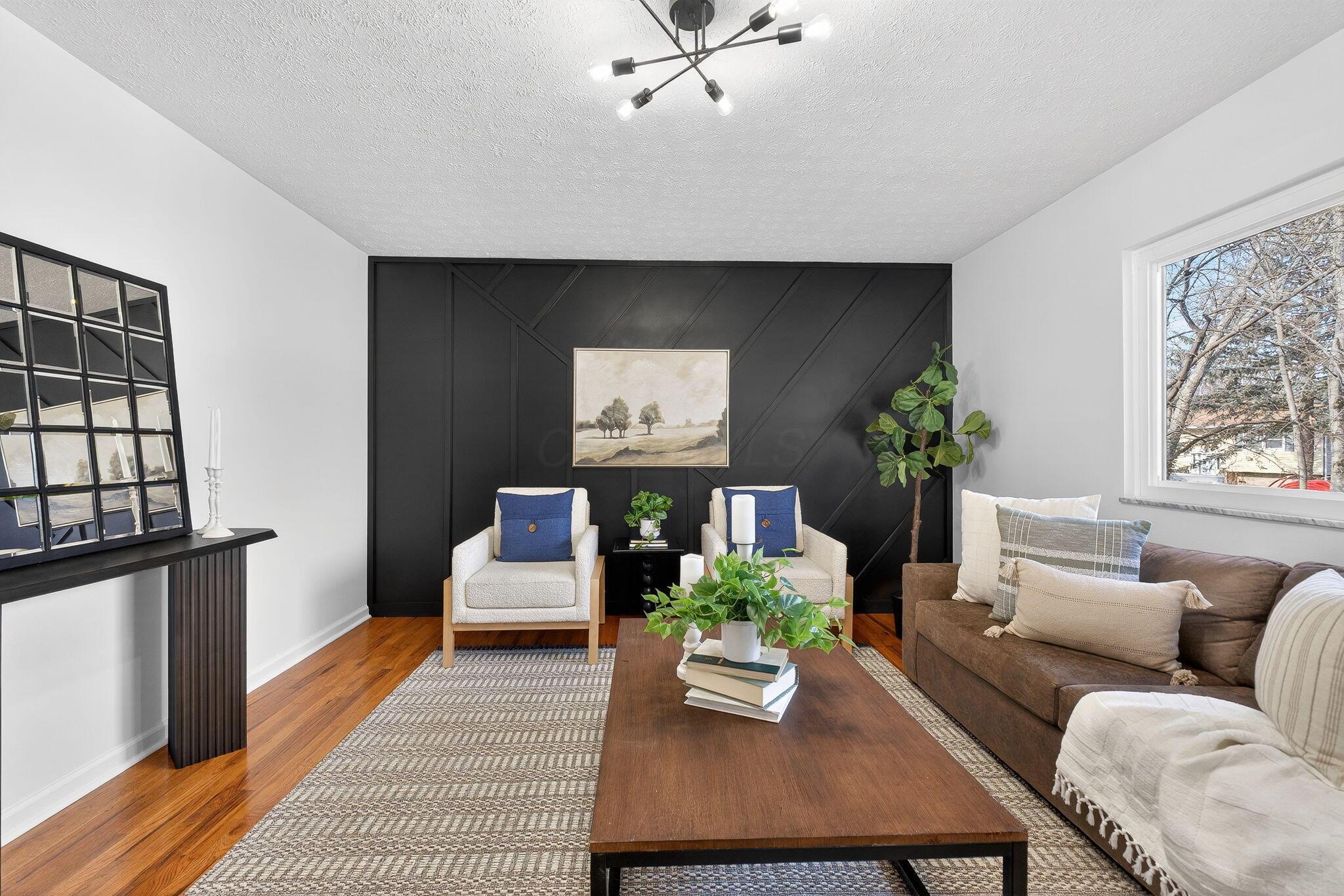 6416 Faircrest (Interior)-3