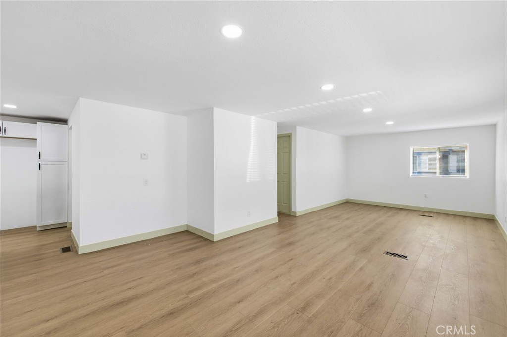 4444 East R Palmdale, CA 93552 - Photo 3 of 20