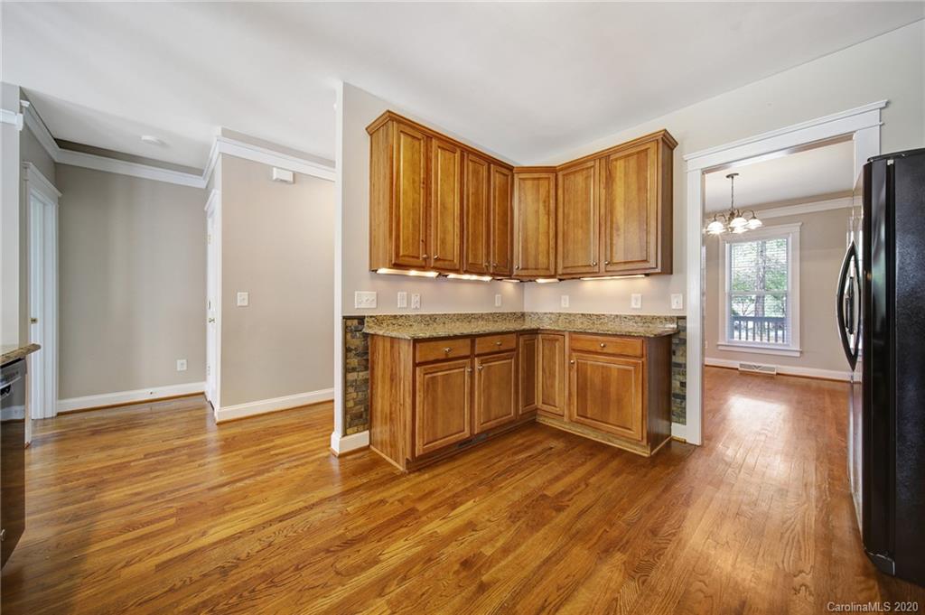 1040 Hunters Run Drive Tega Cay, SC 29708 - Photo 12 of 45