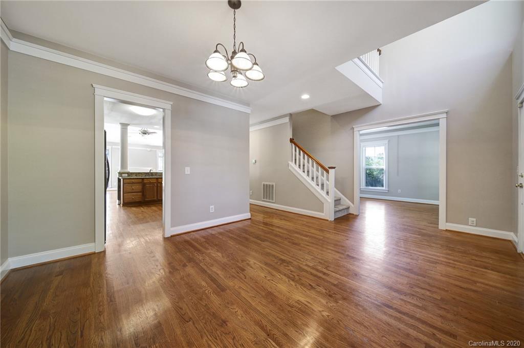 1040 Hunters Run Drive Tega Cay, SC 29708 - Photo 5 of 45