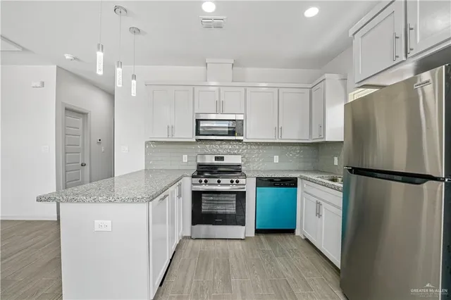 $1,250 | 1905 West Violet Drive, Unit 3, Pharr, TX 78577