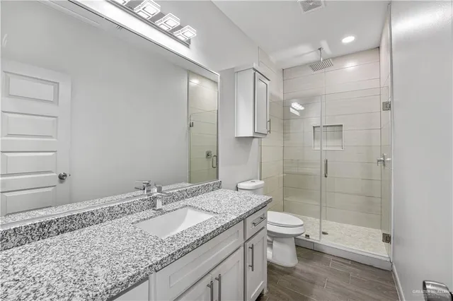 $1,250 | 1905 West Violet Drive, Unit 3, Pharr, TX 78577