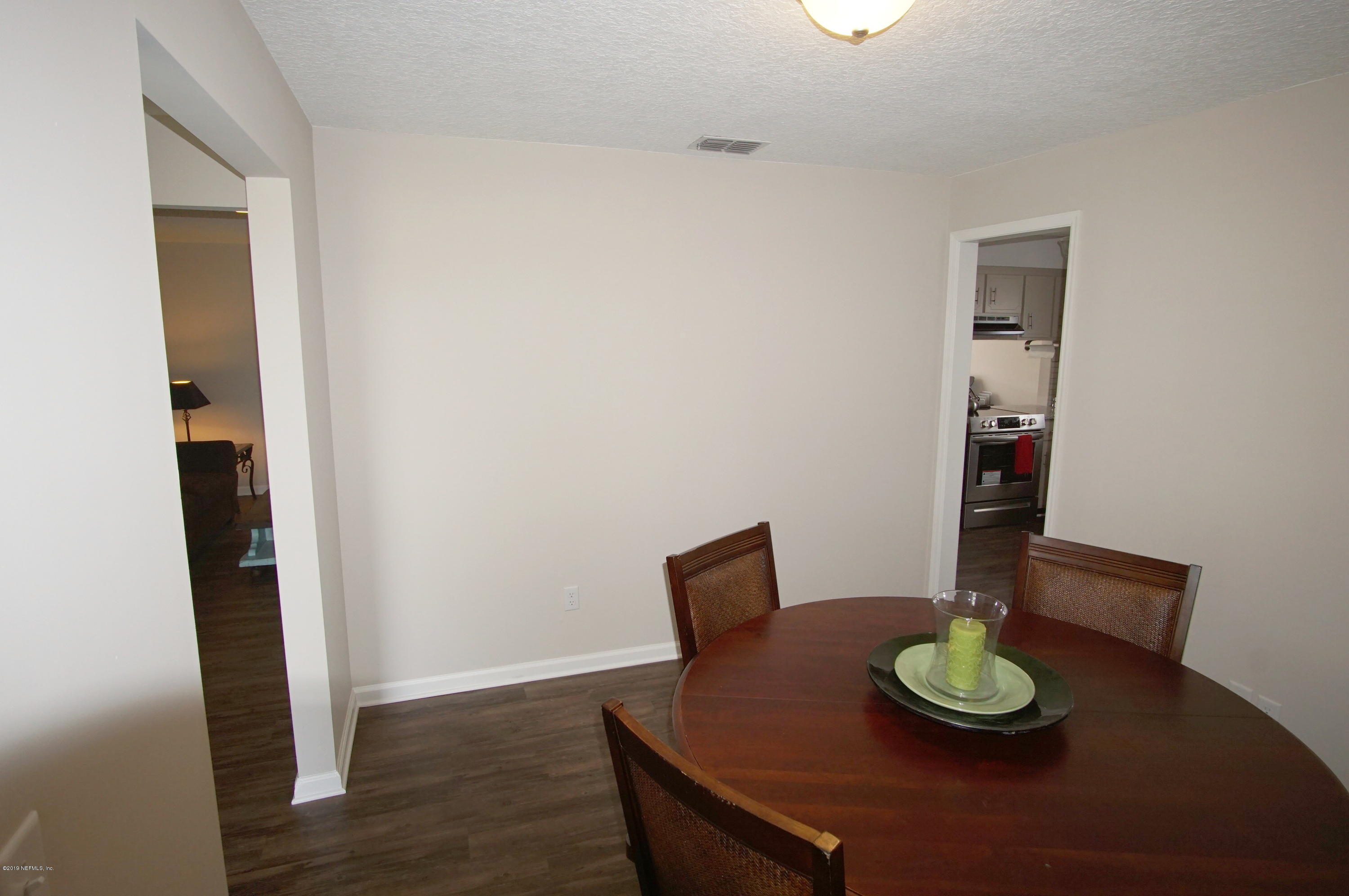 8232 Blazing Star Road Jacksonville, FL 32210 - Photo 7 of 23 Dining Room