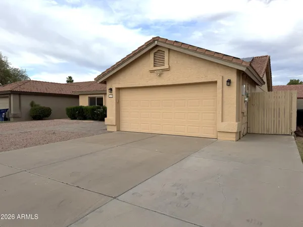 $519,000 | 1139 North Granite Street, Gilbert, AZ 85234