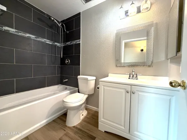 $519,000 | 1139 North Granite Street, Gilbert, AZ 85234