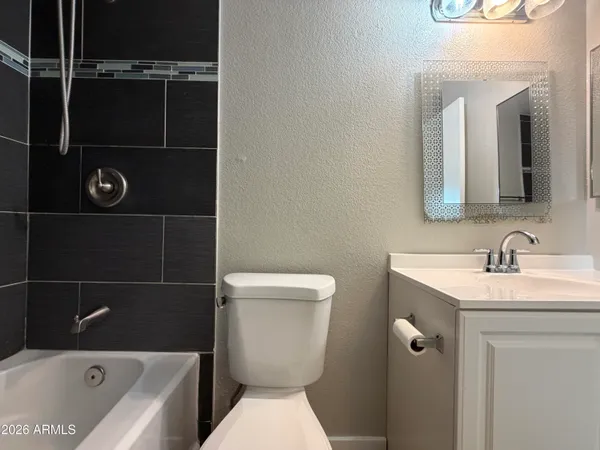 $529,000 | 1139 North Granite Street, Gilbert, AZ 85234