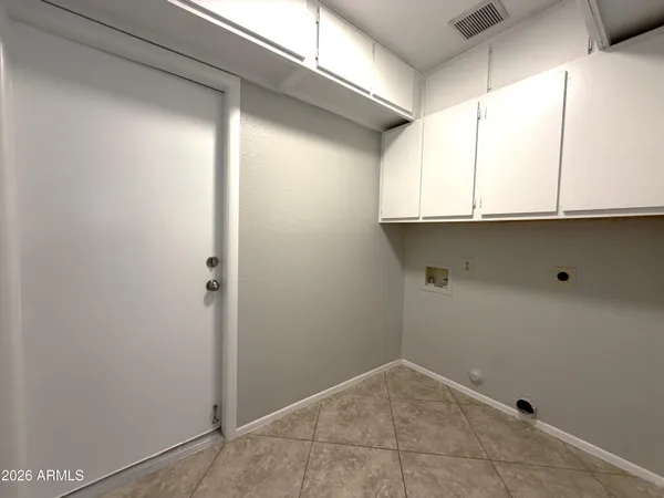 $529,000 | 1139 North Granite Street, Gilbert, AZ 85234