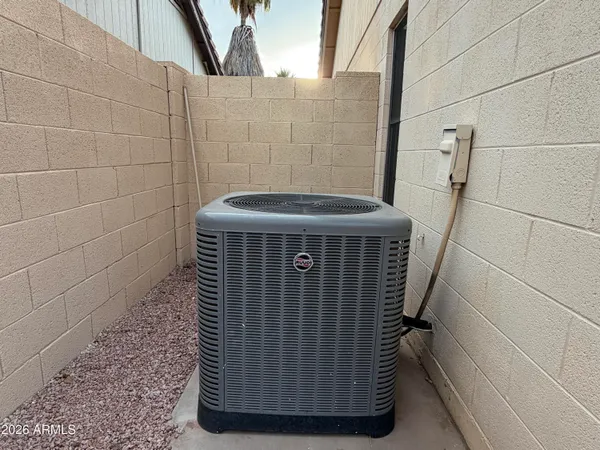 $529,000 | 1139 North Granite Street, Gilbert, AZ 85234