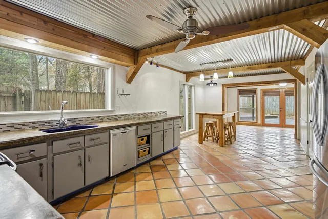 $440,000 | 1833 New Riverdale Road, Germantown, TN 38138