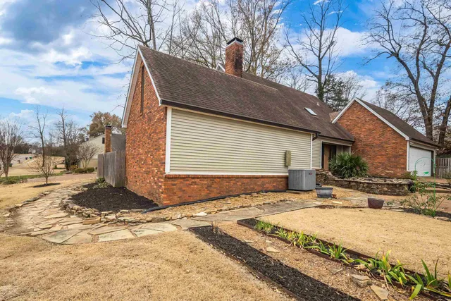 $440,000 | 1833 New Riverdale Road, Germantown, TN 38138