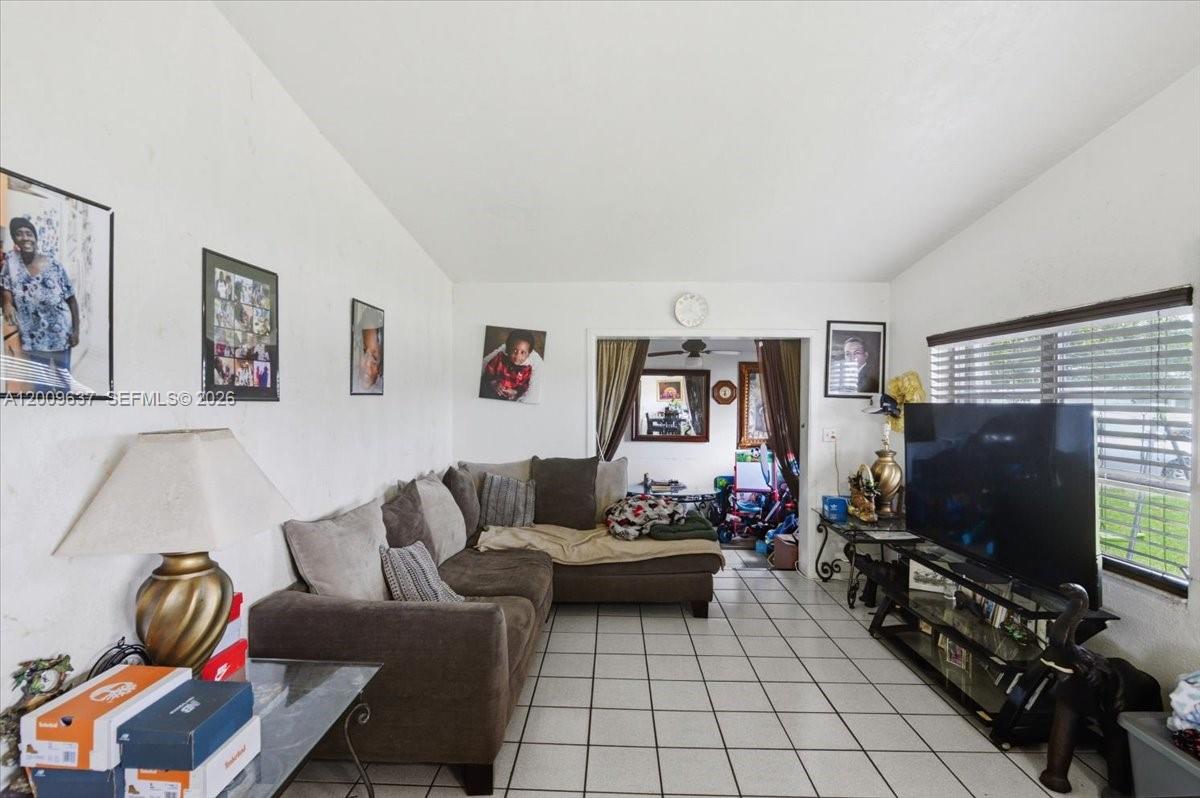 26801 Southwest 144th Court Homestead, FL 33032 - Photo 12 of 34