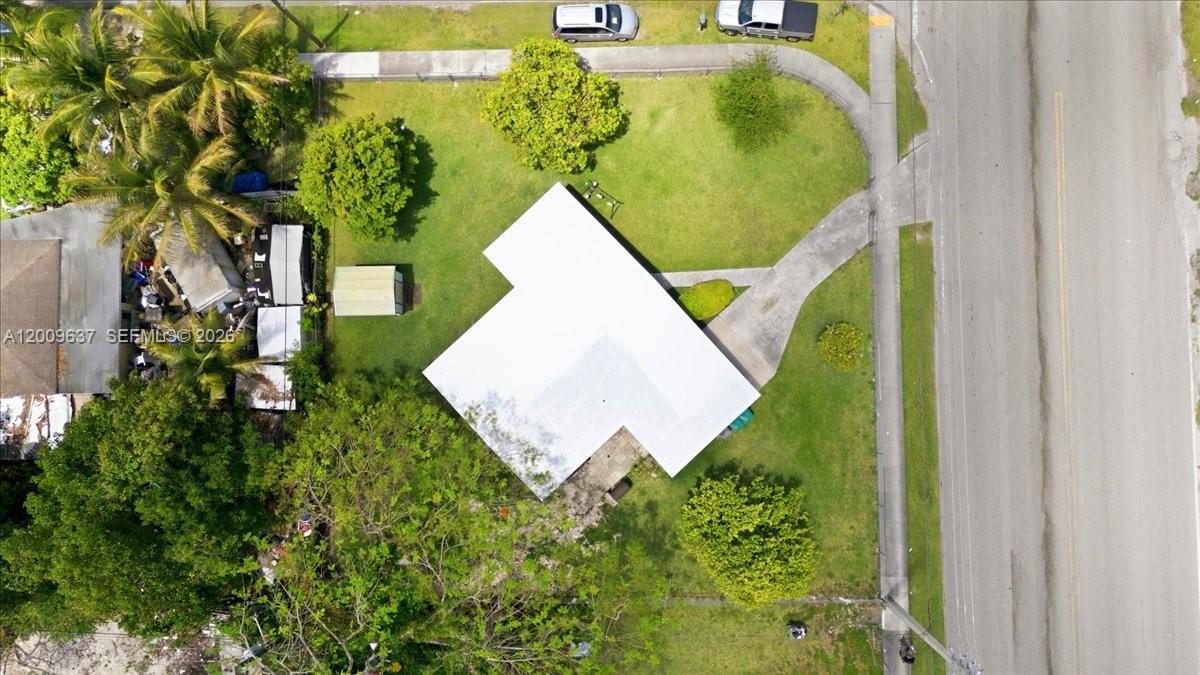 26801 Southwest 144th Court Homestead, FL 33032 - Photo 8 of 34