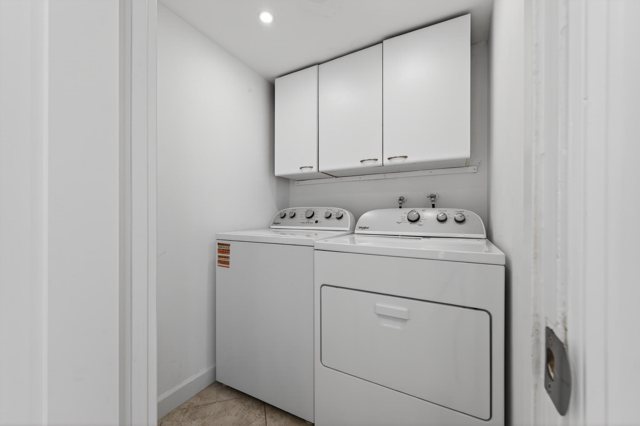 4200 North Ocean Avenue, Unit 11101 Riviera Beach, FL 33404 - Photo 25 of 35 a utility room with dryer and washer