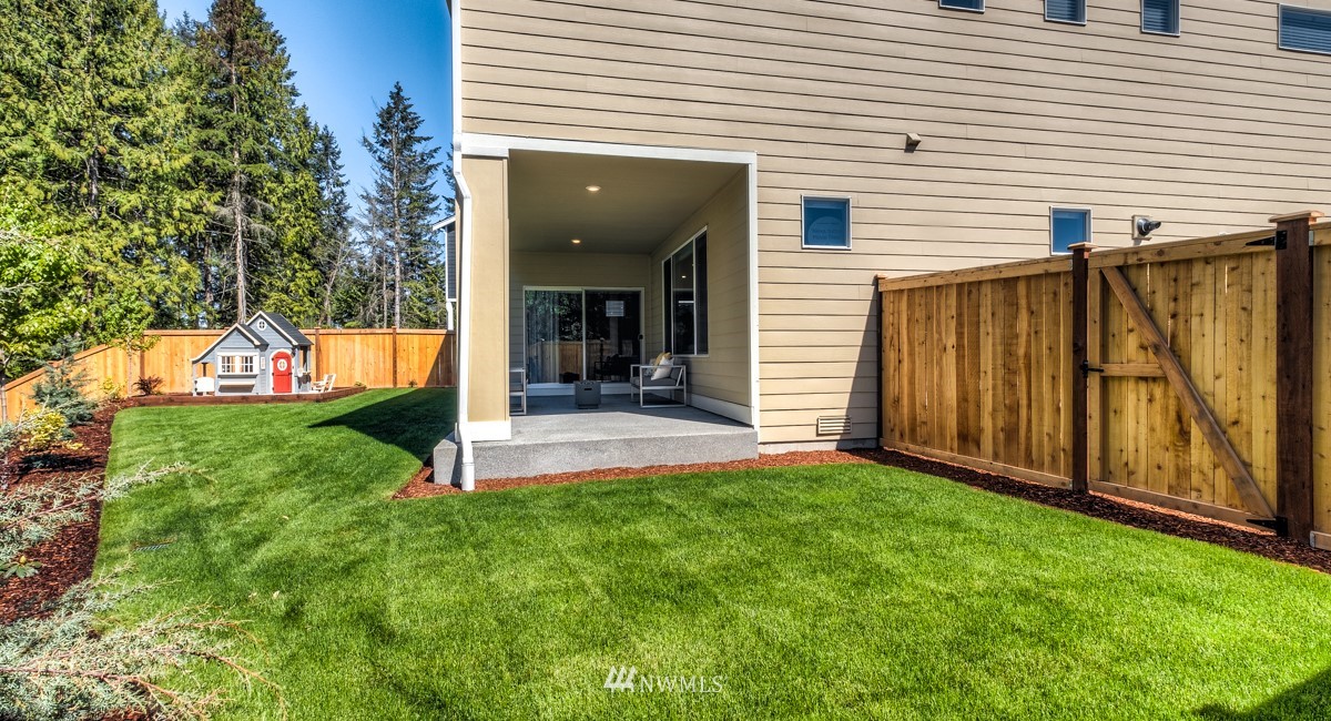8907 Northeast 199th Street, Unit 9 Bothell, WA 98011 - Photo 18 of 23 Gallery Image 18