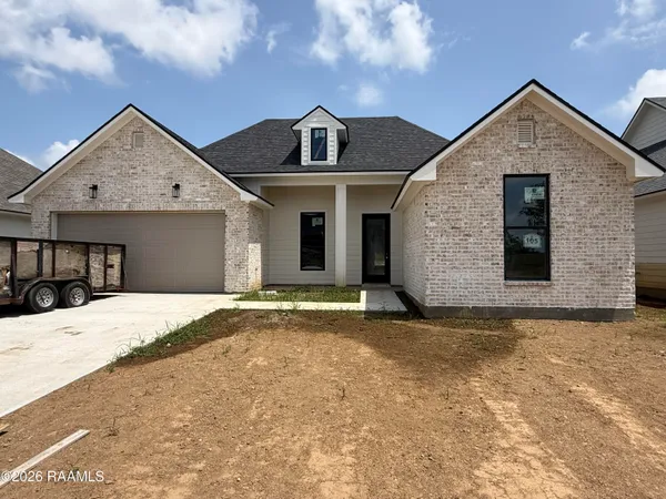 $391,230 | 105 Fountain Mdw Drive, Broussard, LA 70518