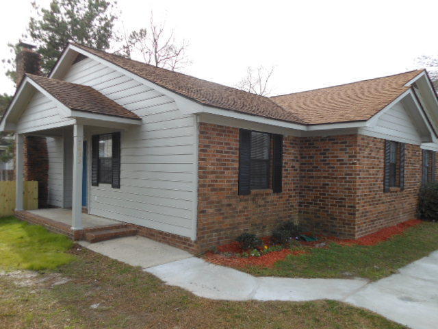 7633 Oldridge Road North Charleston, SC 29418 - Photo 1 of 10 Oldridge 1