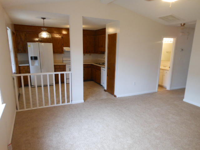 7633 Oldridge Road North Charleston, SC 29418 - Photo 3 of 10 Oldridge 3