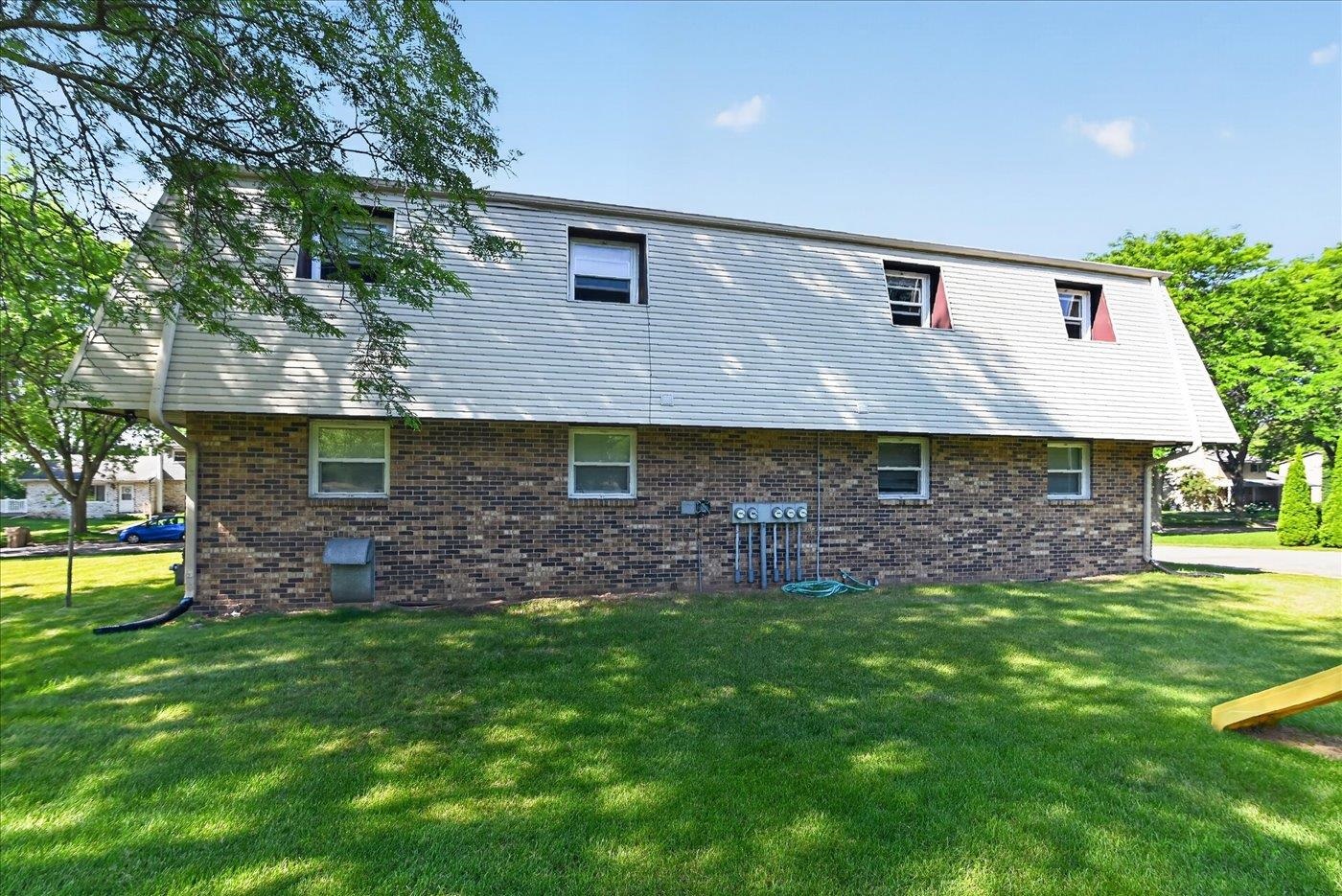 5110 Pebblebrook Drive Madison, WI 53716 - Photo 10 of 45