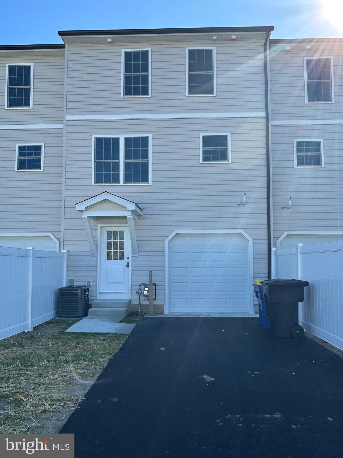 212 Rojan Road Dover, DE 19901 - Photo 3 of 24