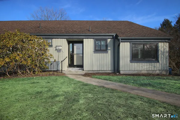 $230,000 | 315 Heritage Village, Unit B, Southbury, CT 06488