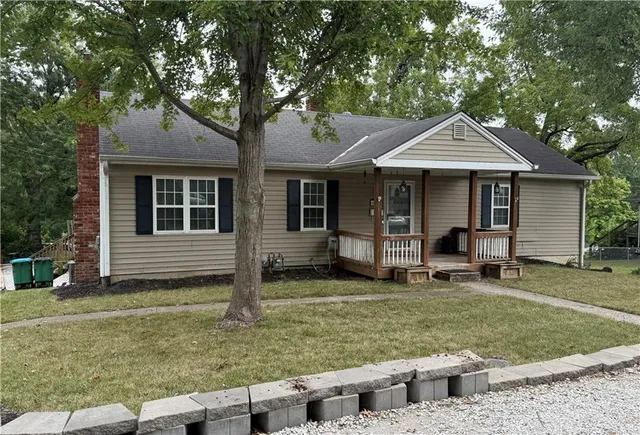 $330,000 | 6213 North Harrison Street, Oakview, MO 64118