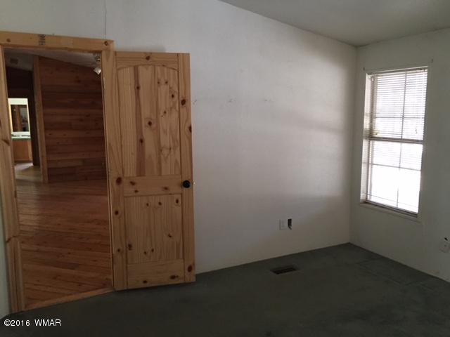 5464 High Moon Road Show Low, AZ 85901 - Photo 16 of 27