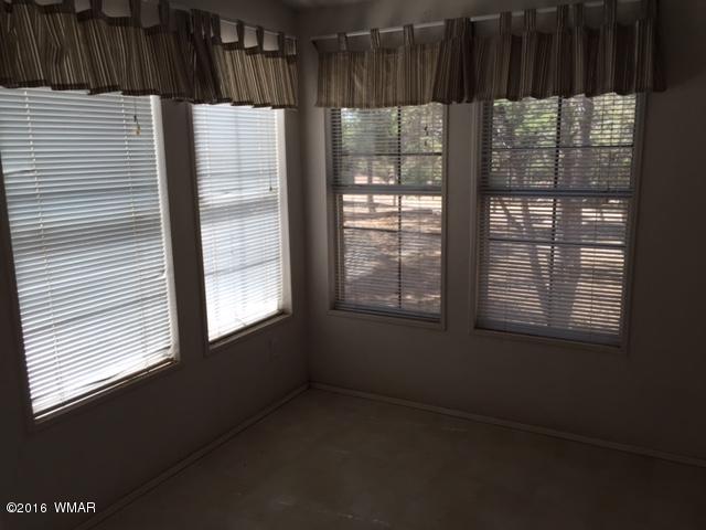 5464 High Moon Road Show Low, AZ 85901 - Photo 4 of 27