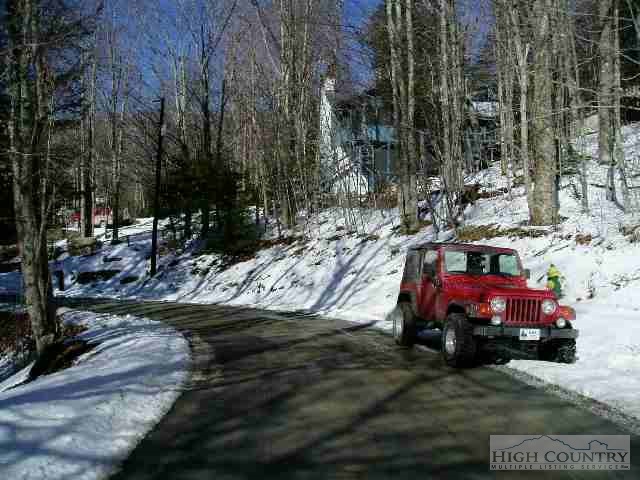 137 Greenbriar Road Beech Mountain, NC 28604 - Photo 1 of 1 Gallery Image 1