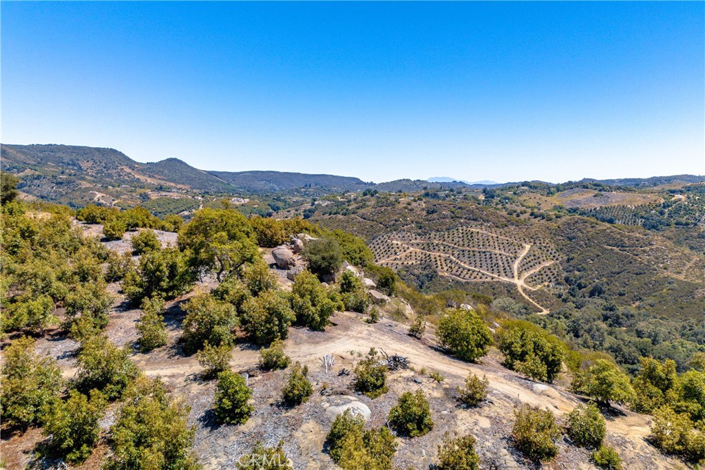 3738 Camaron Road Temecula, CA 92590 - Photo 9 of 40