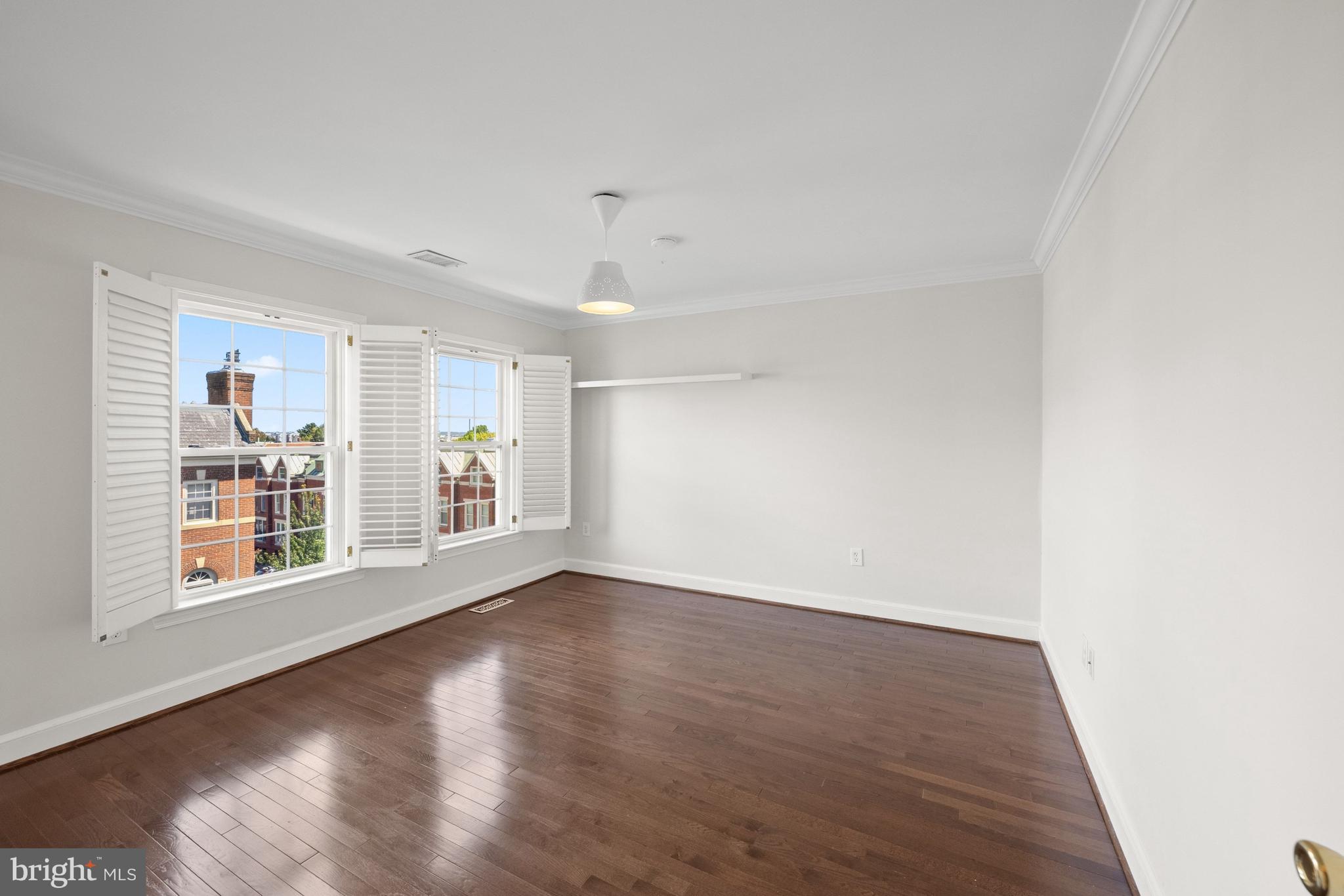 3545 Winfield Lane Northwest Washington, DC 20007 - Photo 18 of 35 Gallery Image 18