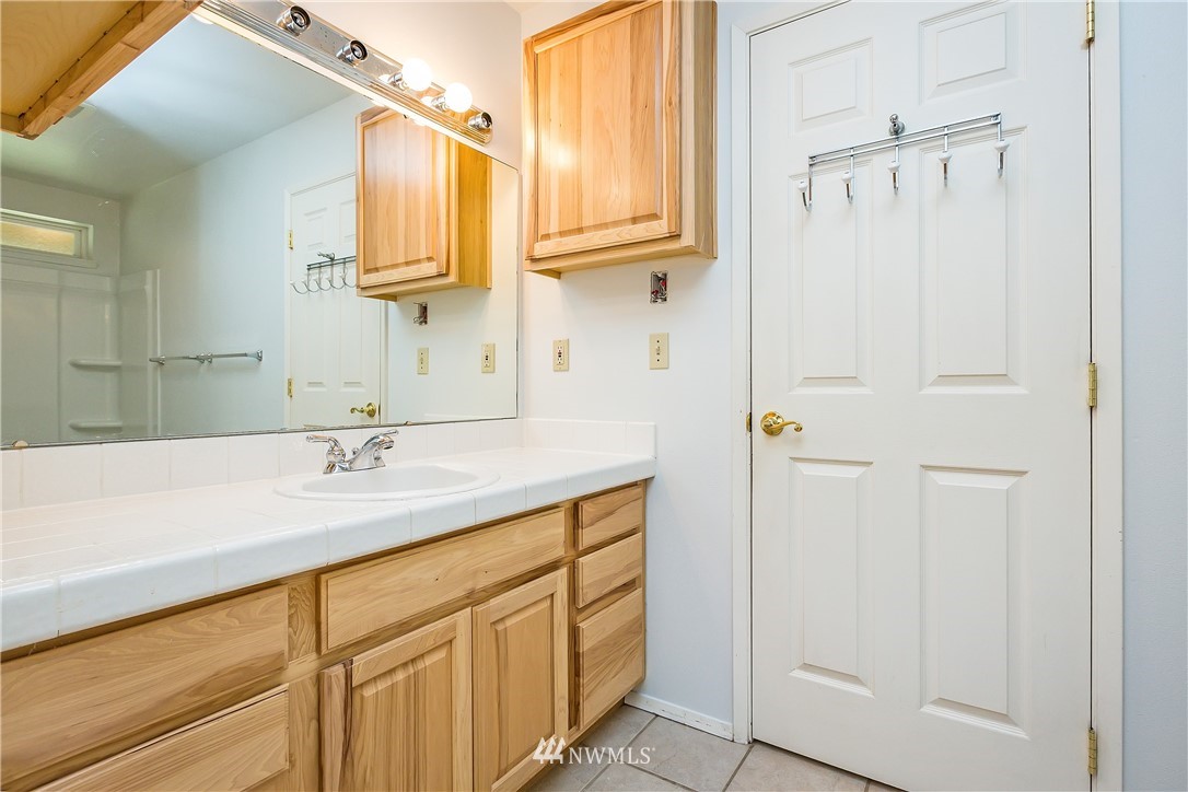 2750 Minterbrook Road Port Orchard, WA 98367 - Photo 11 of 25 Gallery Image 11