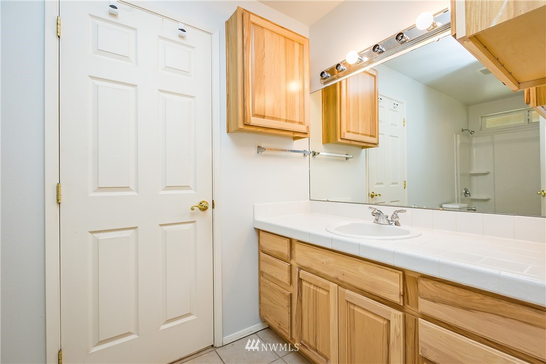 2750 Minterbrook Road Port Orchard, WA 98367 - Photo 10 of 25 Gallery Image 10