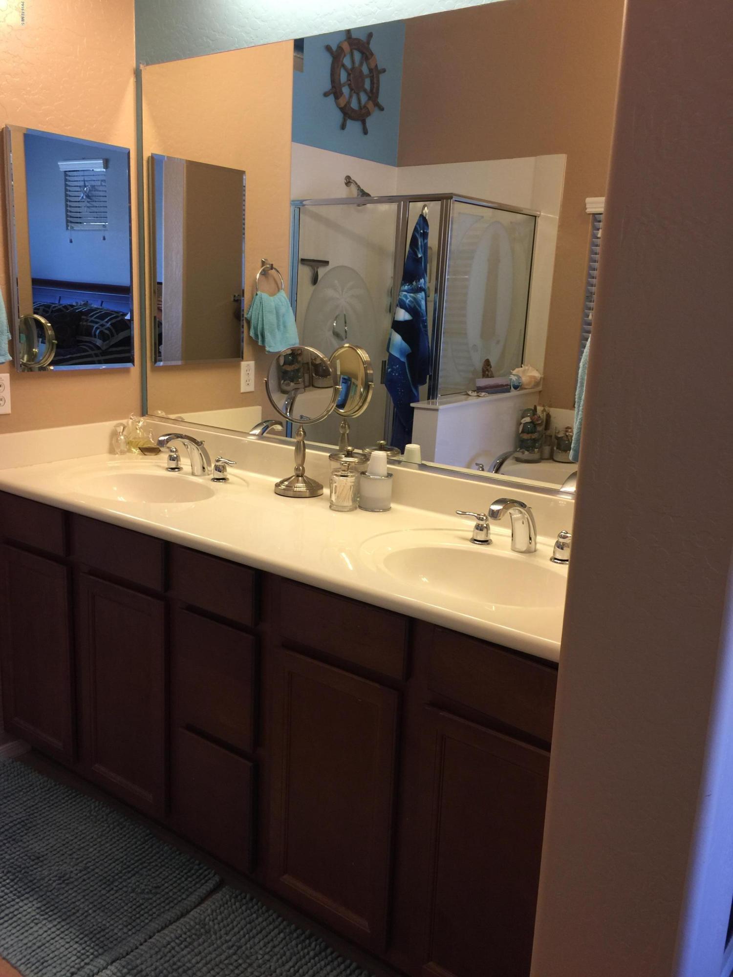 16254 West Pima Street Goodyear, AZ 85338 - Photo 7 of 22 IMG_2570