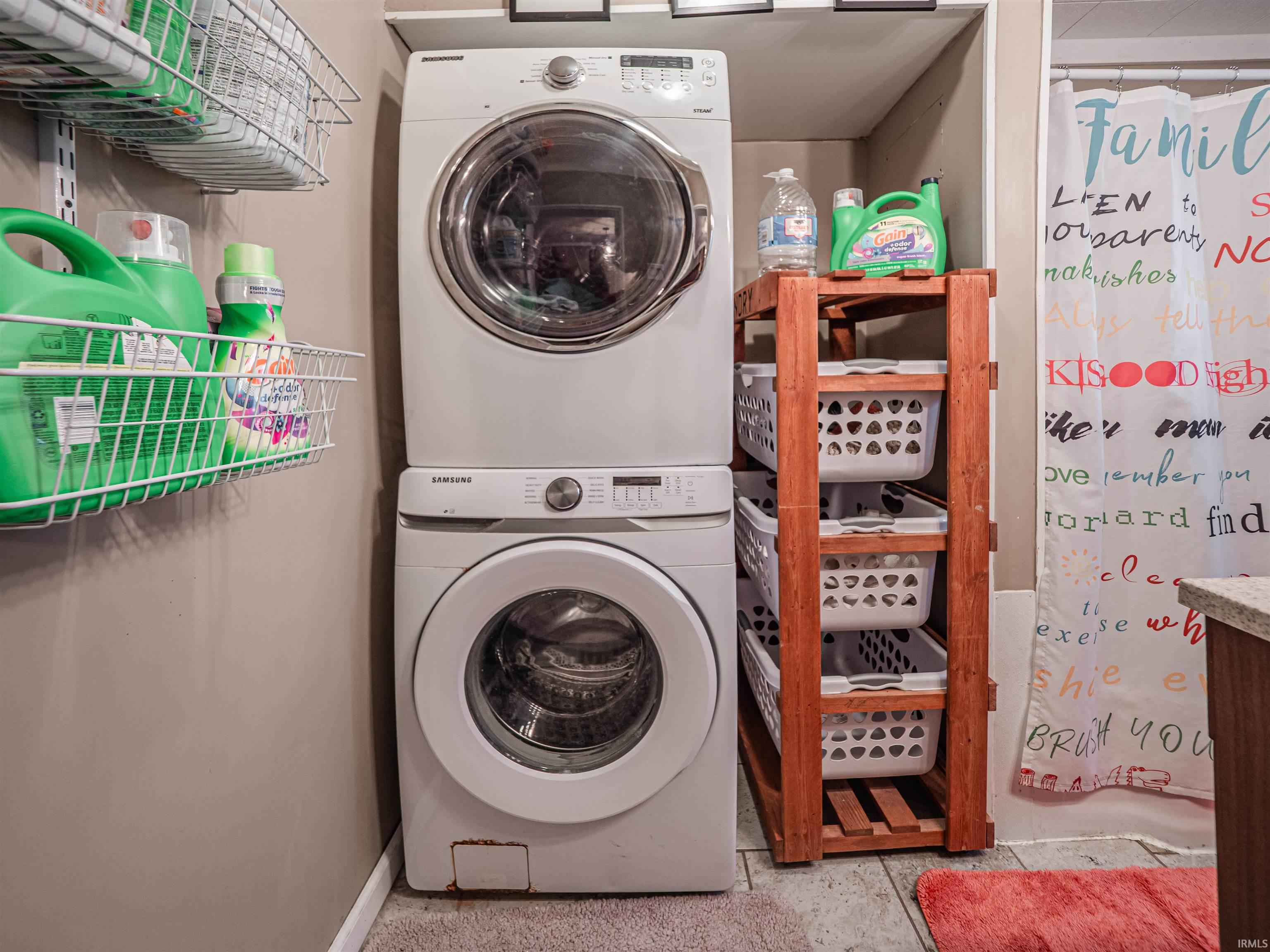 905 East Jasper Road Winslow, IN 47598 - Photo 12 of 33