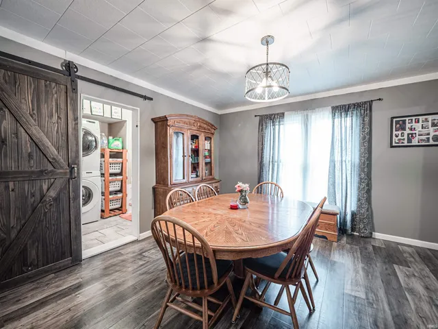 $130,000 | 905 East Jasper Road, Winslow, IN 47598