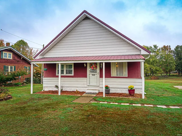 $130,000 | 905 East Jasper Road, Winslow, IN 47598