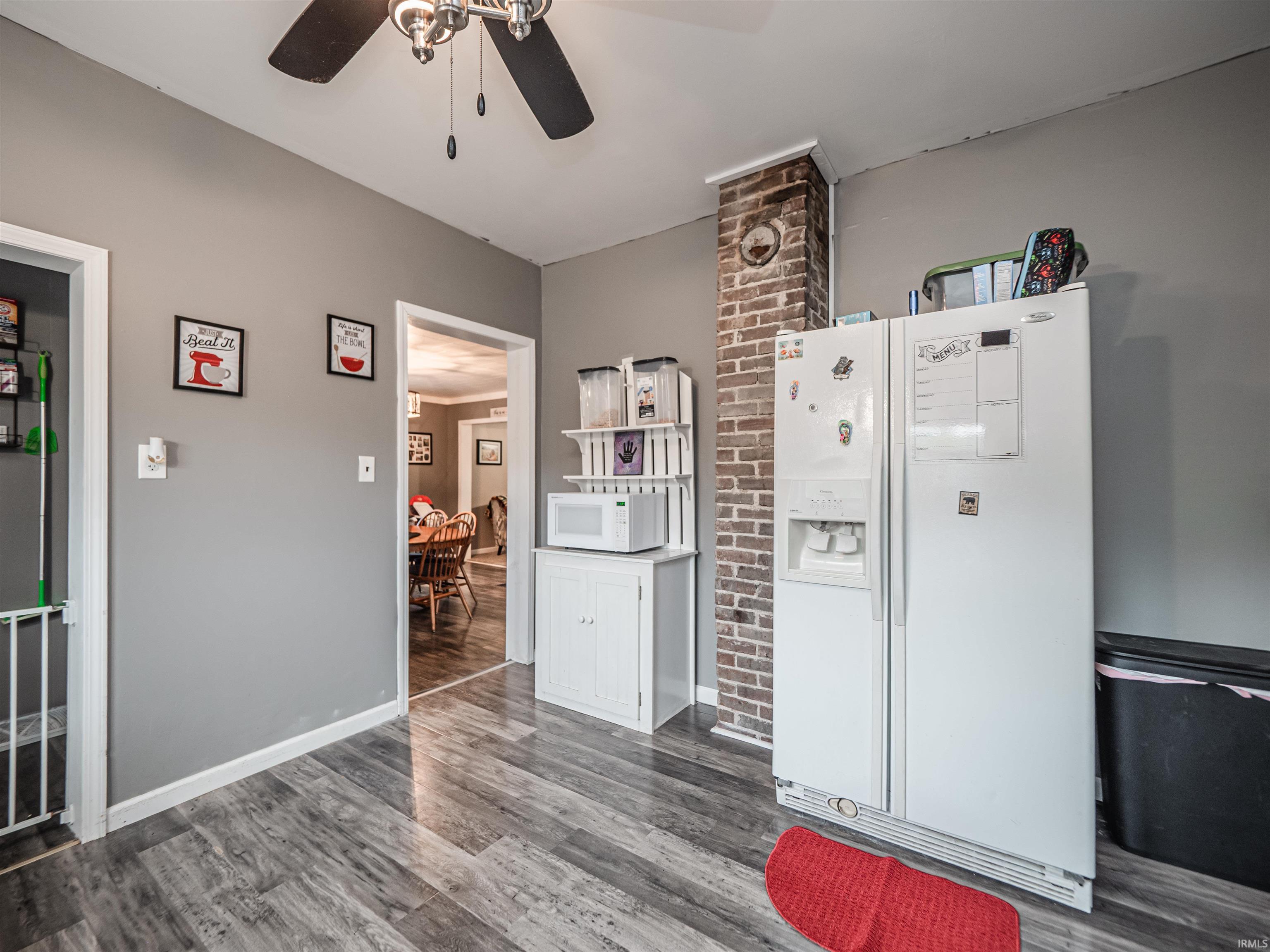 905 East Jasper Road Winslow, IN 47598 - Photo 7 of 33