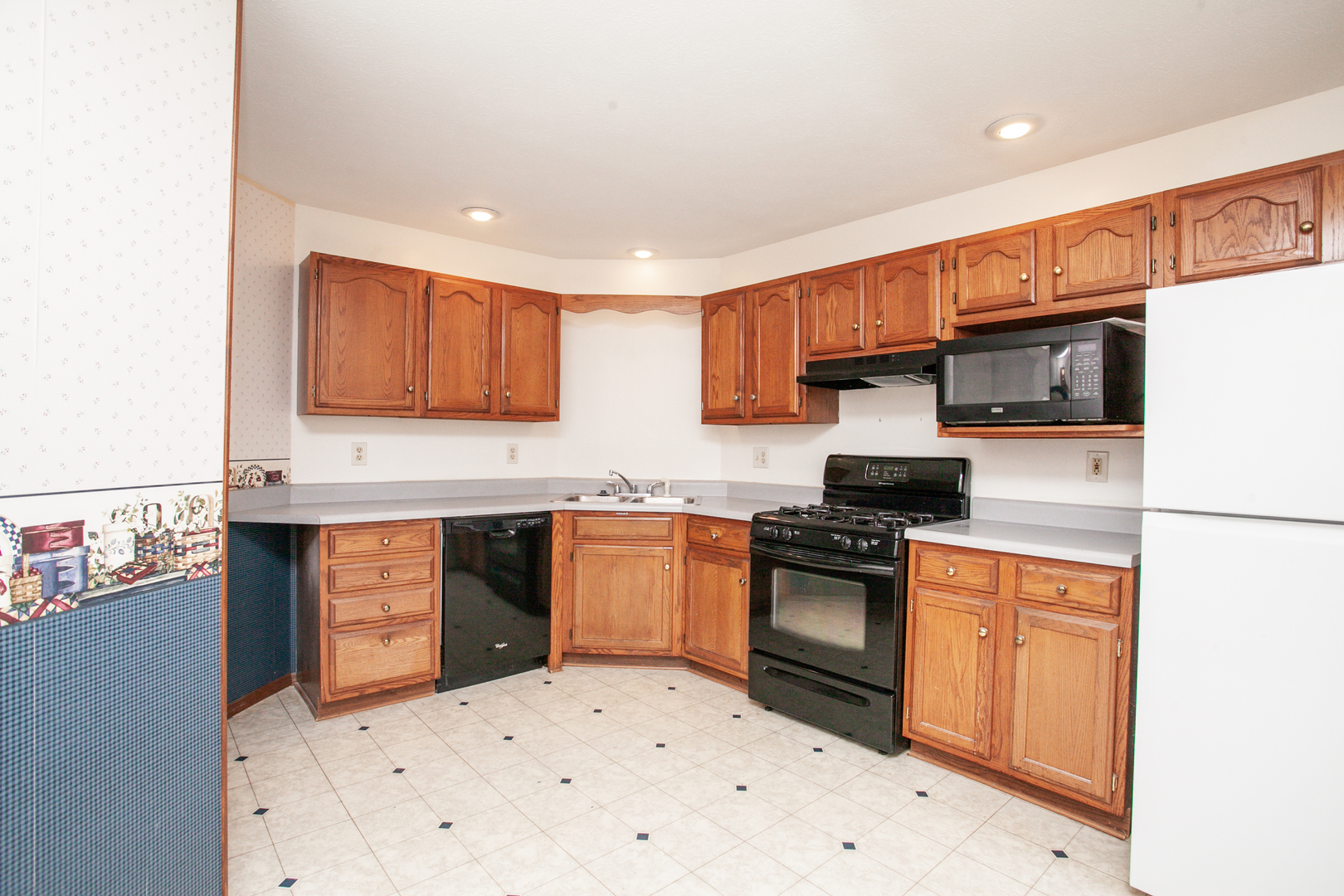 606 Carriage Hills Road Normal, IL 61761 - Photo 13 of 42