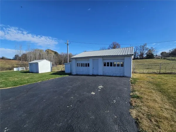$799,000 | 7799 Northeast Old Highway 36 N/a, Cameron, MO 64429
